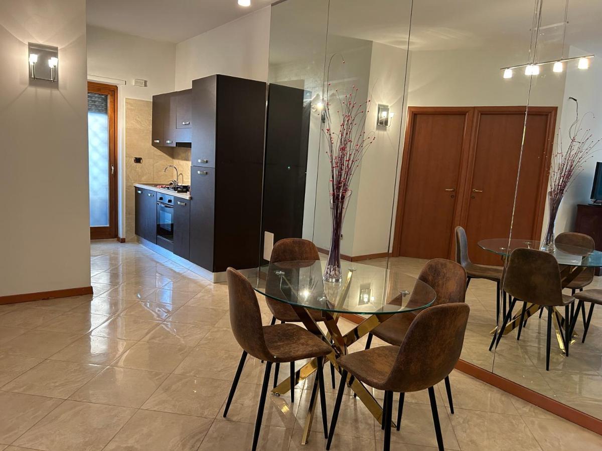 Carpegna Luxury Apt With Terrace Rom Eksteriør billede
